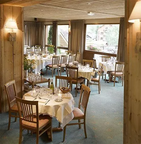 Hotel Alpen Roc La Clusaz 3*,