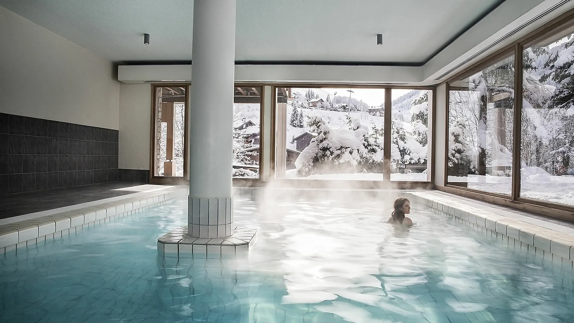 ***  Hotel Alpen Roc La Clusaz France